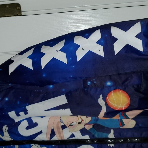 Members Only x Space Jam: A New Legacy Snorkel Bomber Puffer Jacket Size Medium - Picture 14 of 16